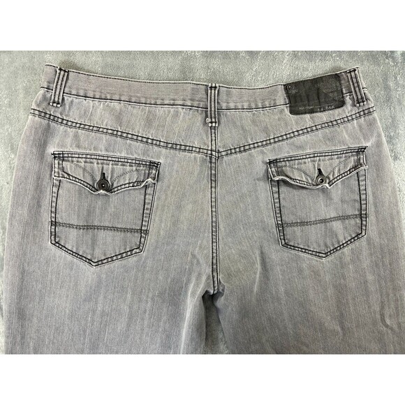 Rocawear Men's Jeans Size 48 Wide Leg Grey Straight Measured 44x30 - Picture 5 of 12